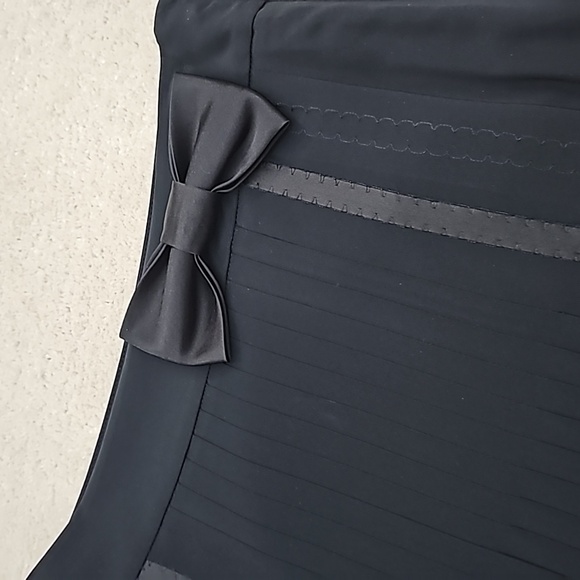 Theory pleated skirt - Picture 2 of 7